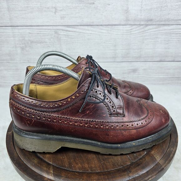 RARE VINTAGE Dr. Martens 3989 Brogue Wingtip Oxford Made In England Size 7 EU 38 main image 8
